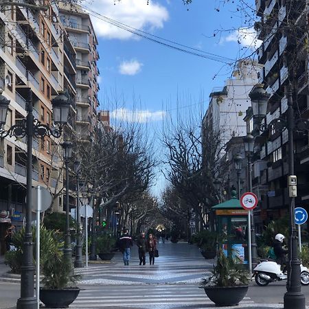 Habitaciones En Gandia A 5 Min Del Centro Historico Bagian luar foto