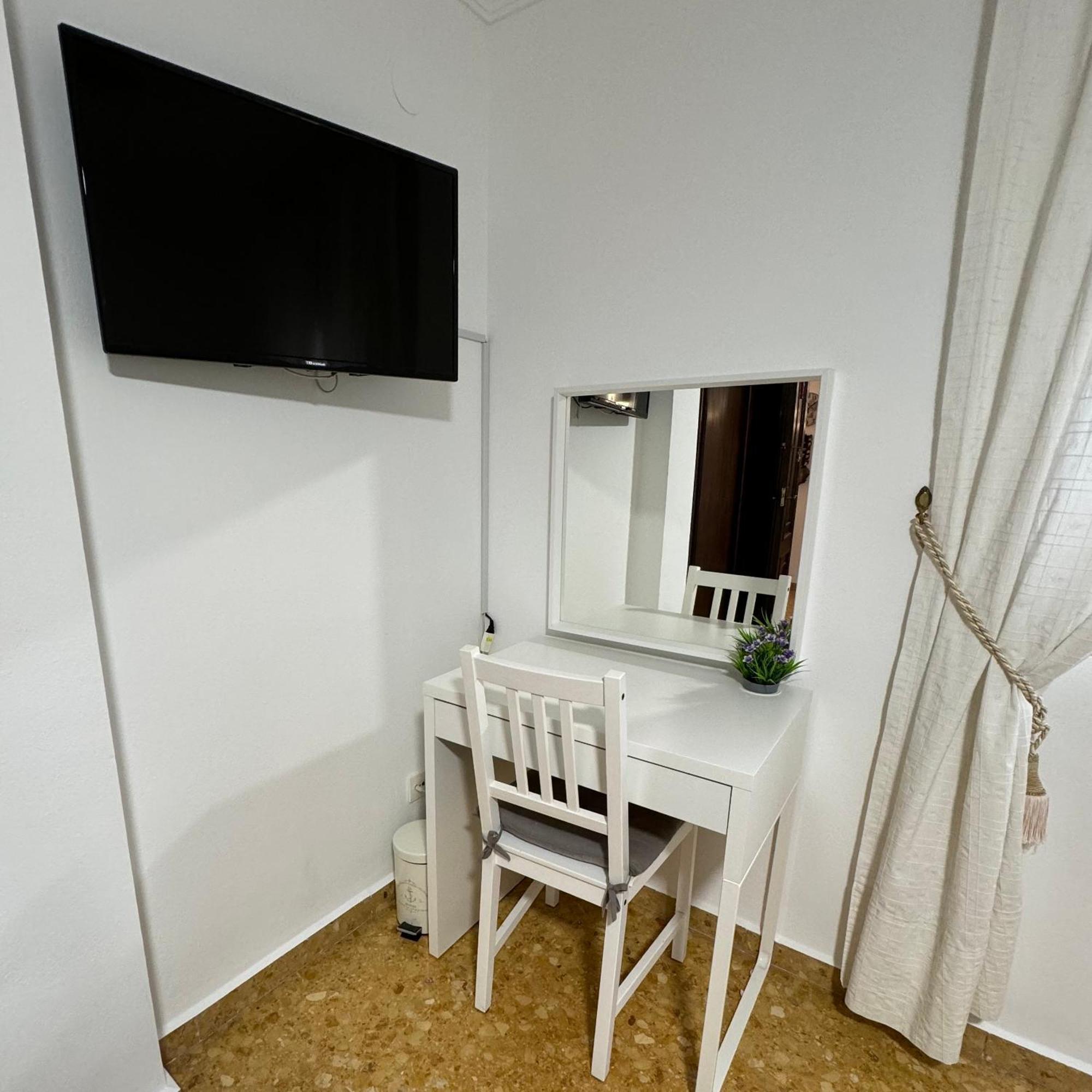 Habitaciones En Gandia A 5 Min Del Centro Historico Bagian luar foto