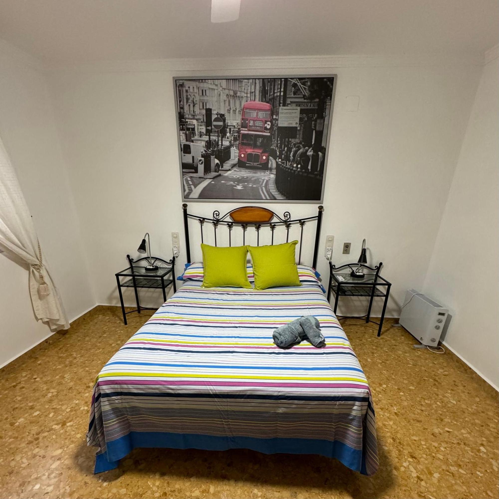 Habitaciones En Gandia A 5 Min Del Centro Historico Bagian luar foto