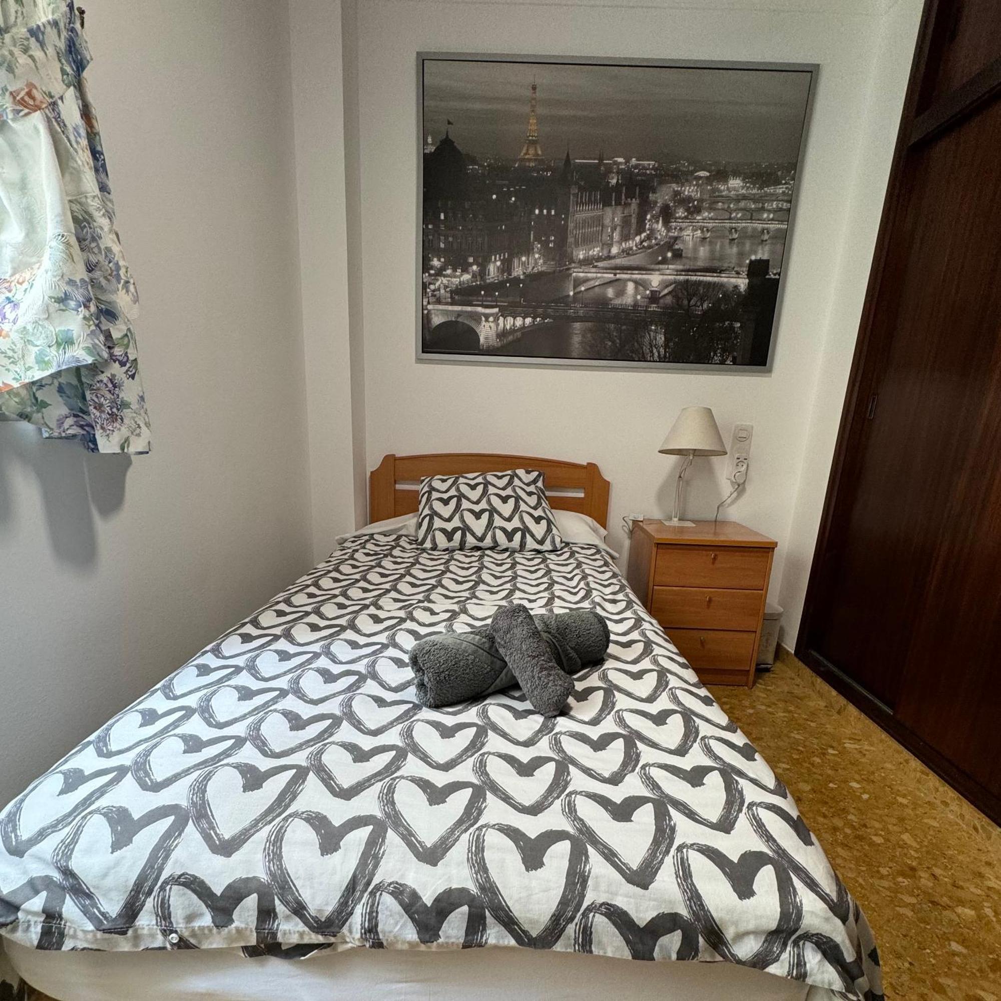 Habitaciones En Gandia A 5 Min Del Centro Historico Bagian luar foto